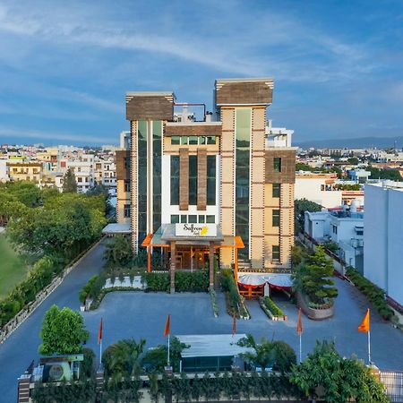 Hotel Saffron Leaf Déhrádún Exteriér fotografie